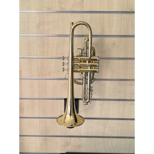 BrugtBachStradivariusBcornetModel181L25-32